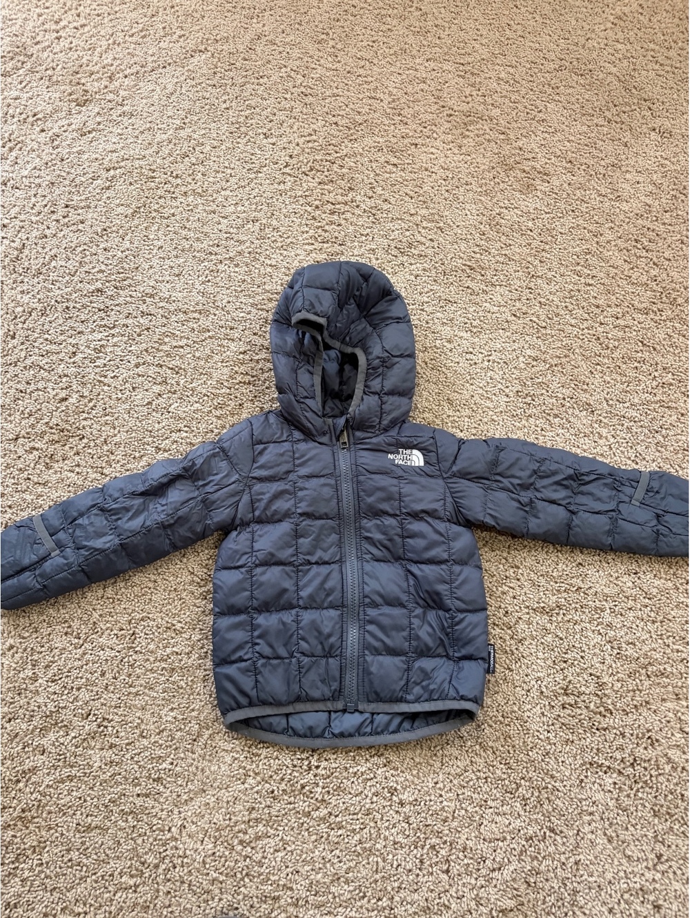 The North Face Baby ThermoBall Hooded Jacket Charcoal Gray 12-18 Months